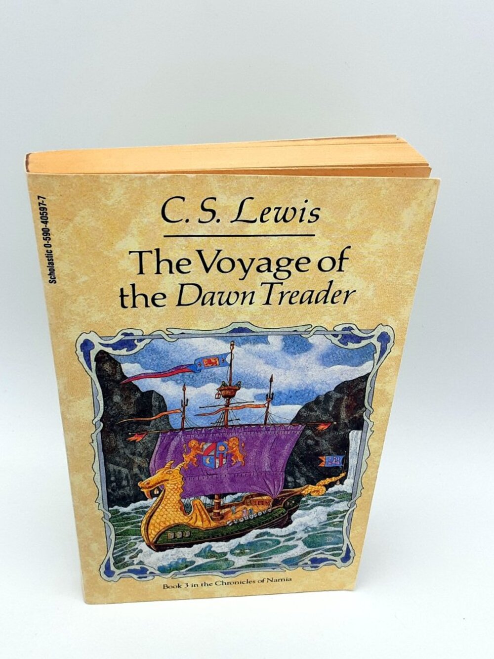 The Voyage of the Dawn Treader C.S.LEWIS 1st Scholastic Print PB 1987 Like New